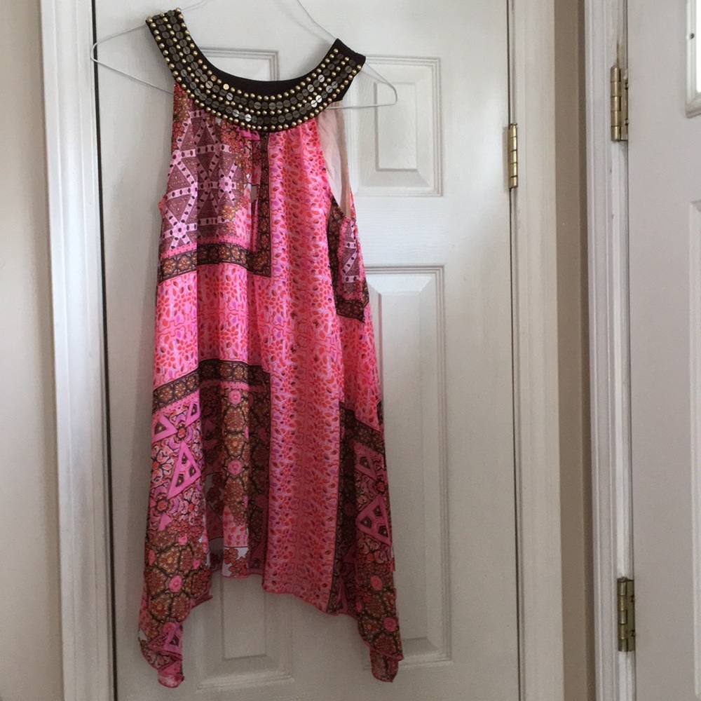 Woman medium poly tunic with beading